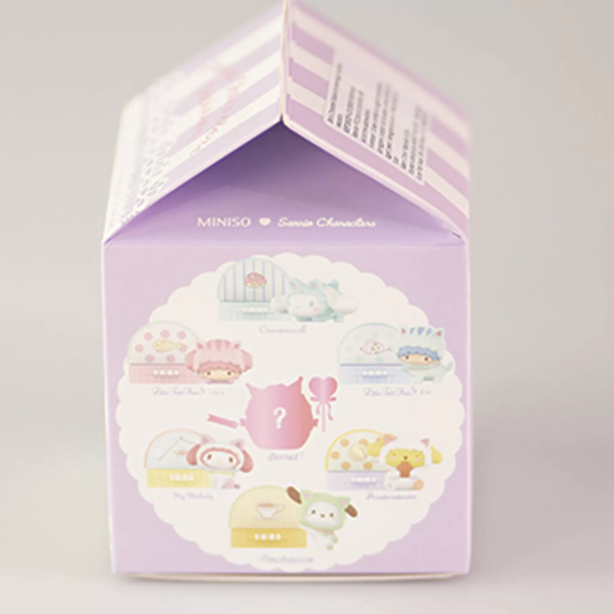 MINISO Blind Boxes-Blind Boxes - Sanrio Peekaboo