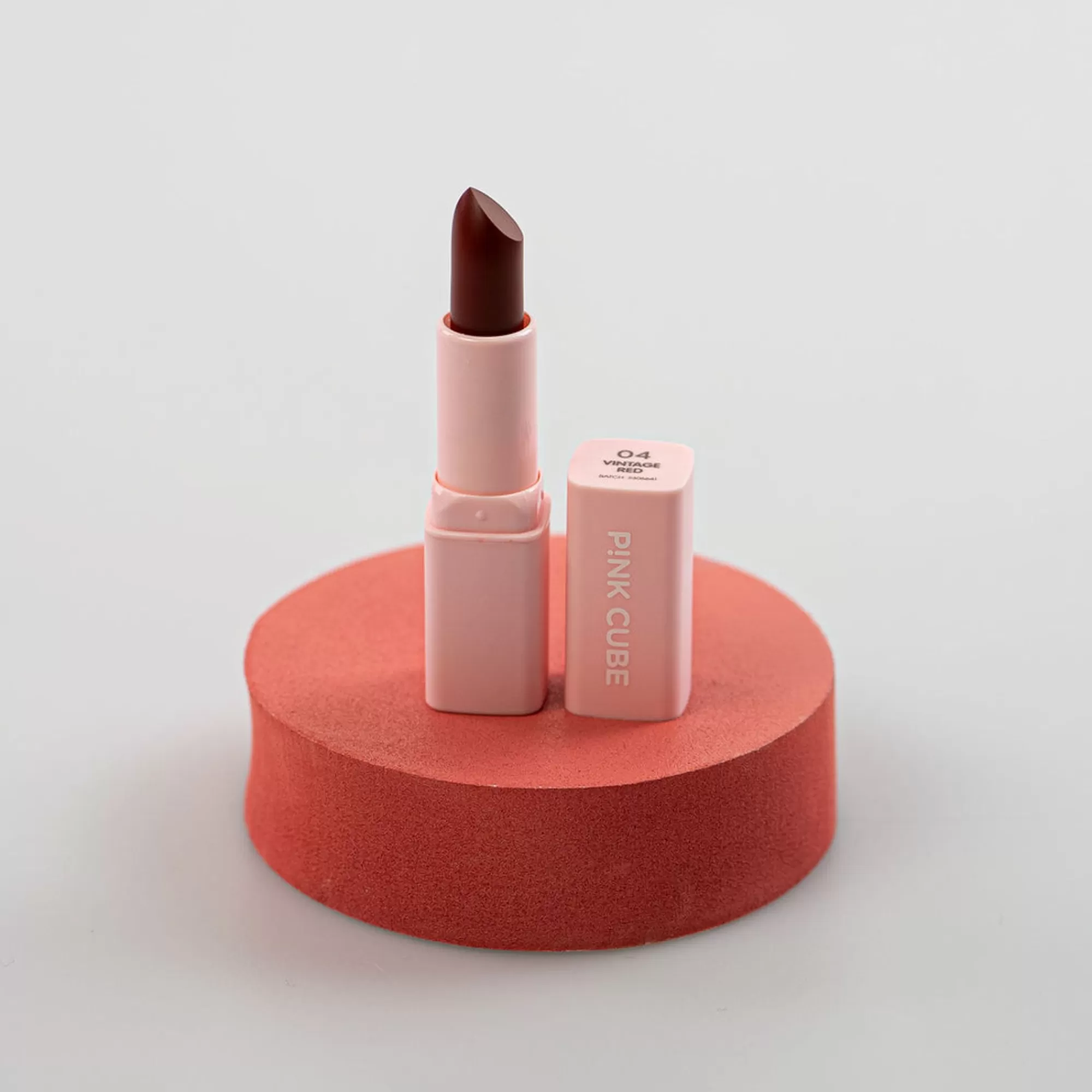 MINISO Make Up-Matte Lipstick - Pink Cube (04 Vintage Red)