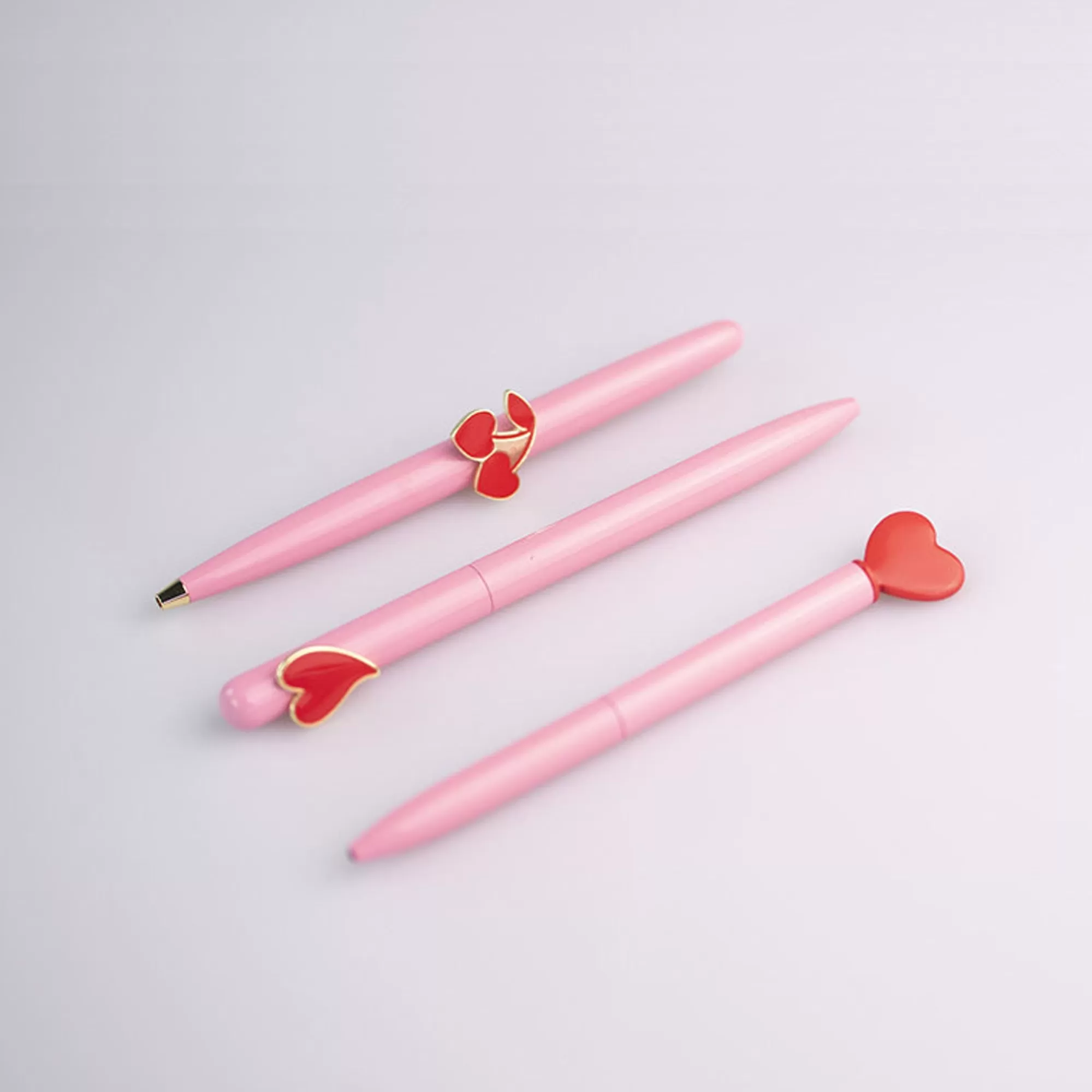 MINISO Penne E Pennarelli-Penna Love Con Dettaglio Cuore - (1Pz)
