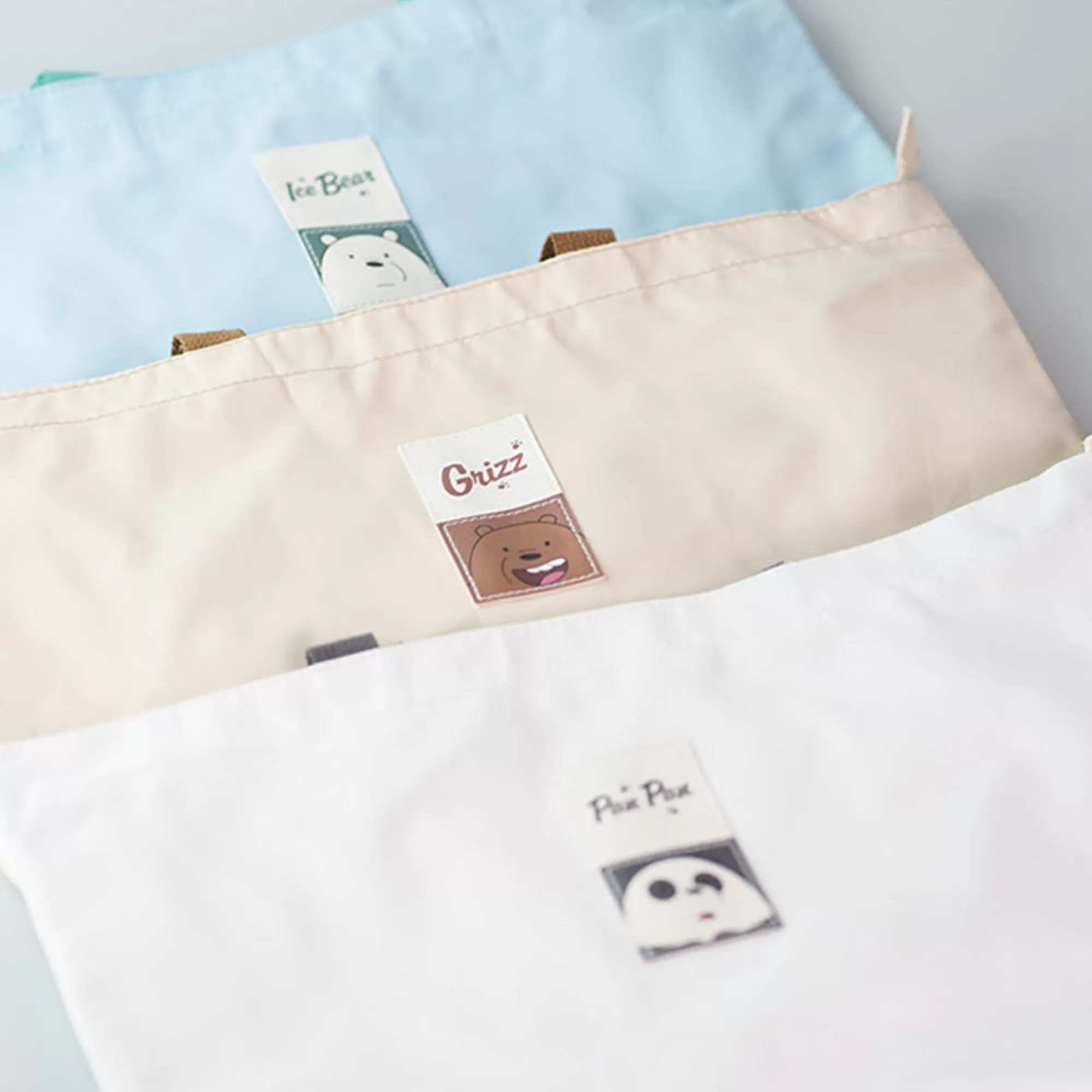 MINISO We Bare Bears-Shopping Bag - Panda We Bare Bears